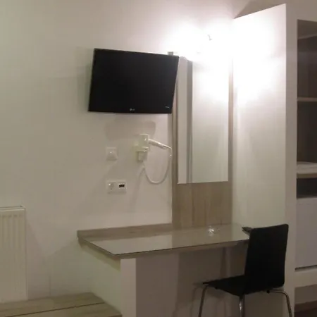 아파트호텔 Thermopules 라미아