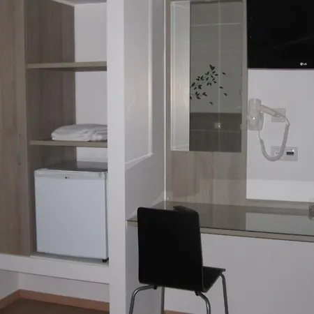 아파트호텔 Thermopules 라미아