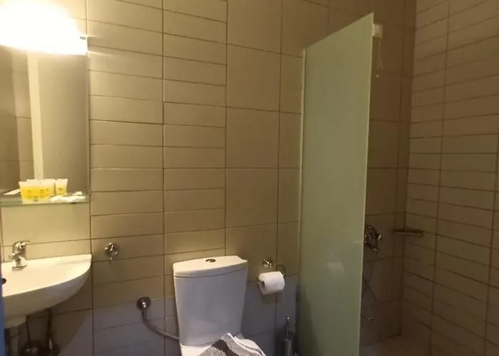 Thermopules Aparthotel Lamía